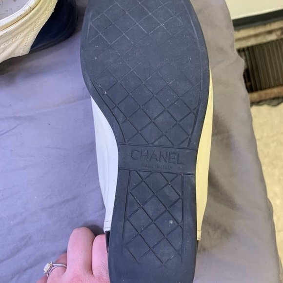 Chanel Black & White 15s G25313 Lace Up Lambskin Patent Calfskin EU Size 36.5 - Picture 5 of 8